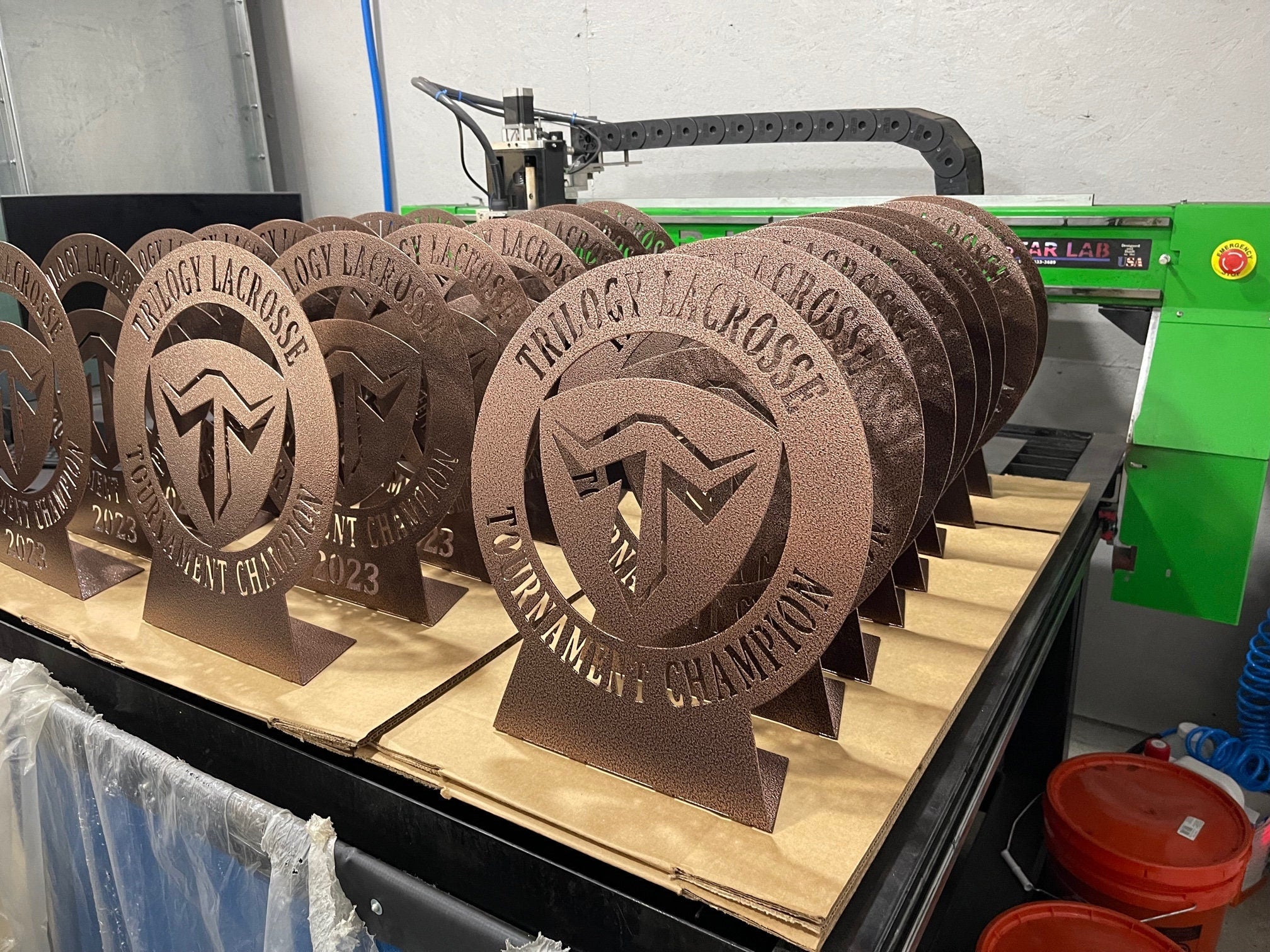 Custom Trophies Metal signs. Custom order Address plaques Ceremony Conference